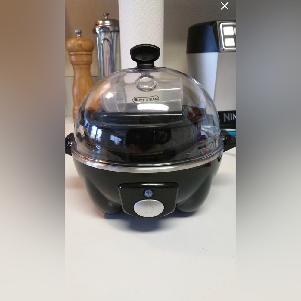 Egg cooker